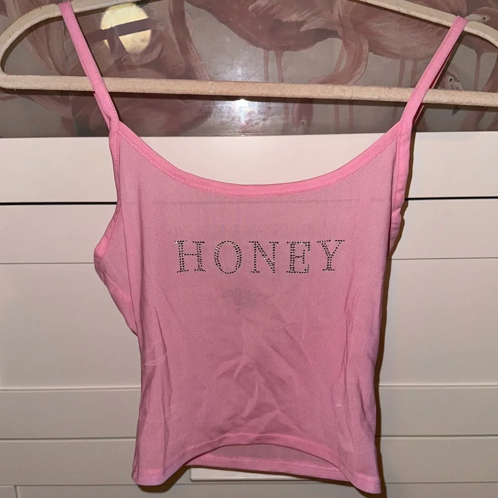 Honey Crop Top - Picture 2 of 3